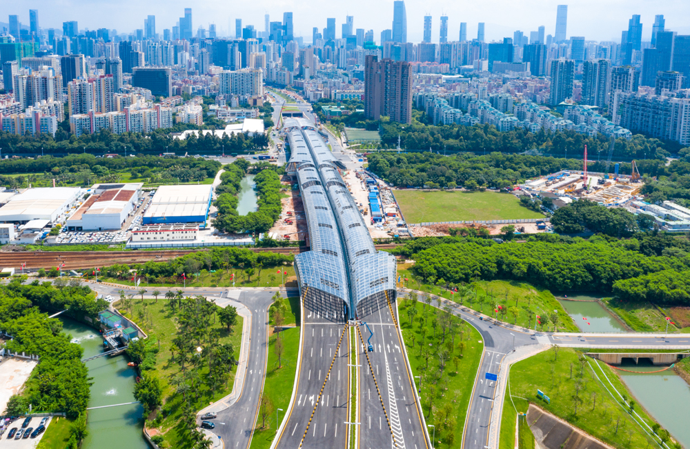 月亮湾立交-桂庙路主线跨线桥工程.jpg