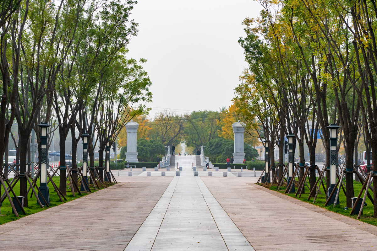 中轴御道实拍.jpg